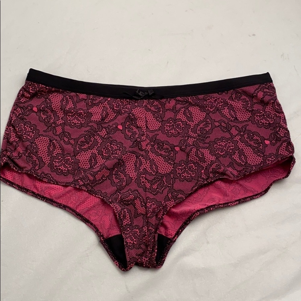 Body Form magenta and black lace 1x panty